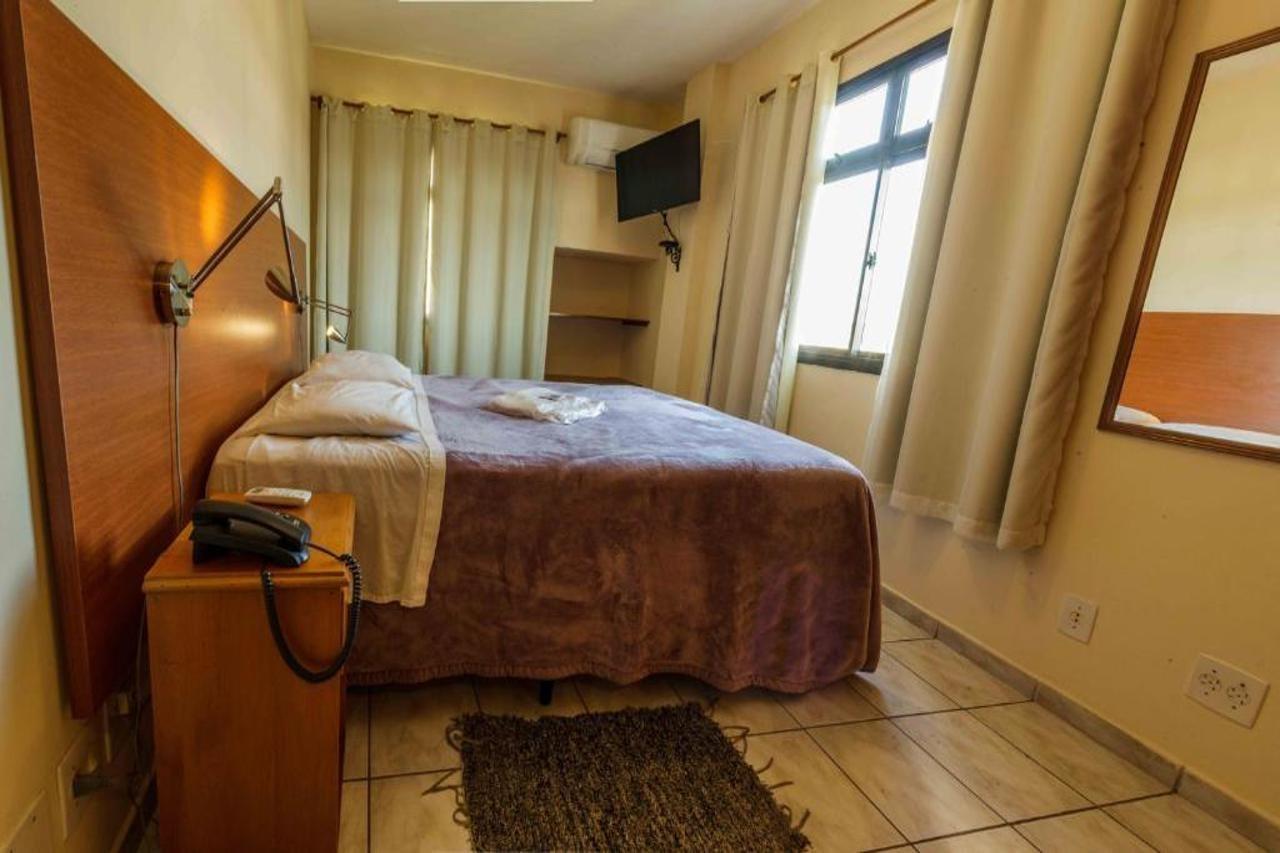 Hotel Rica Flat Resende