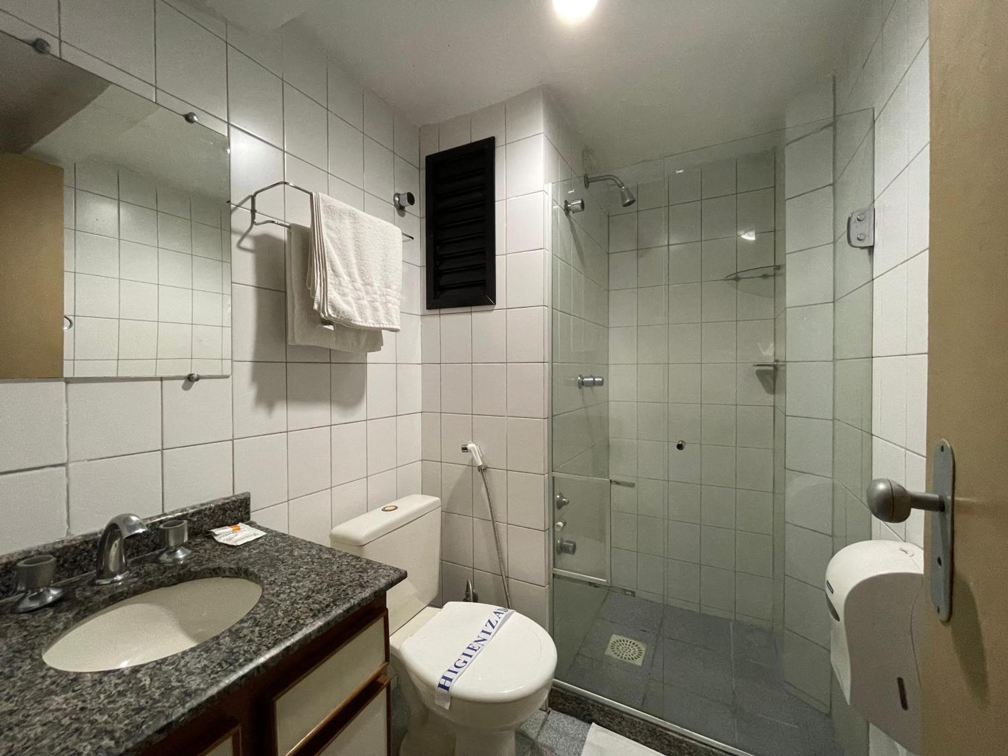 Hotel Rica Flat
