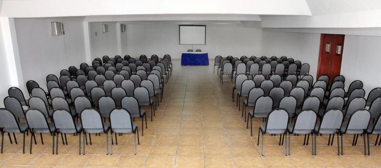 Rica Flat Hotel